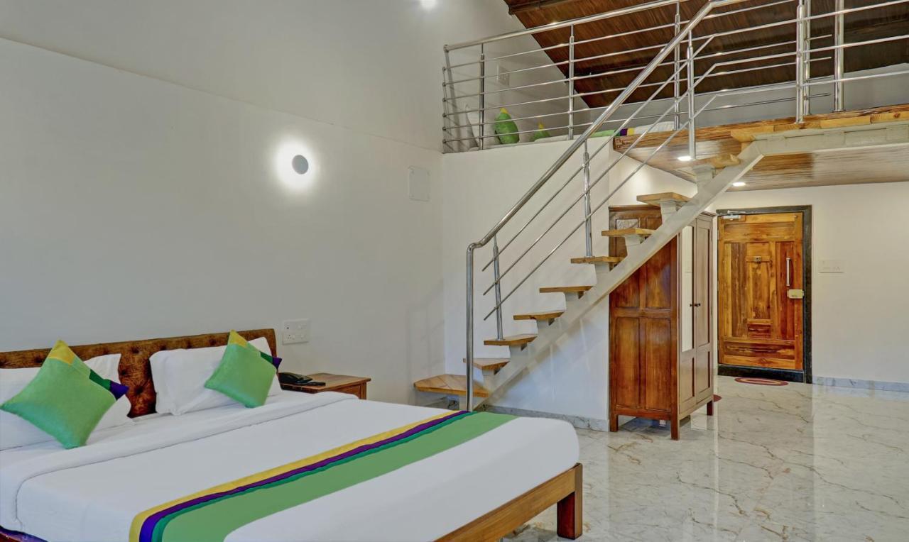 Paradise Hotel 3*